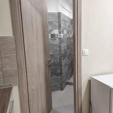 Ladadika New 2 Apartment
