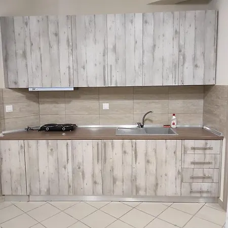 Ladadika New 2 Apartment